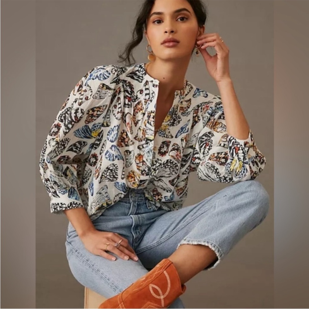 Anthropologie Maeve Puff Sleeved Buttondown Blouse Butterfly print, size medium